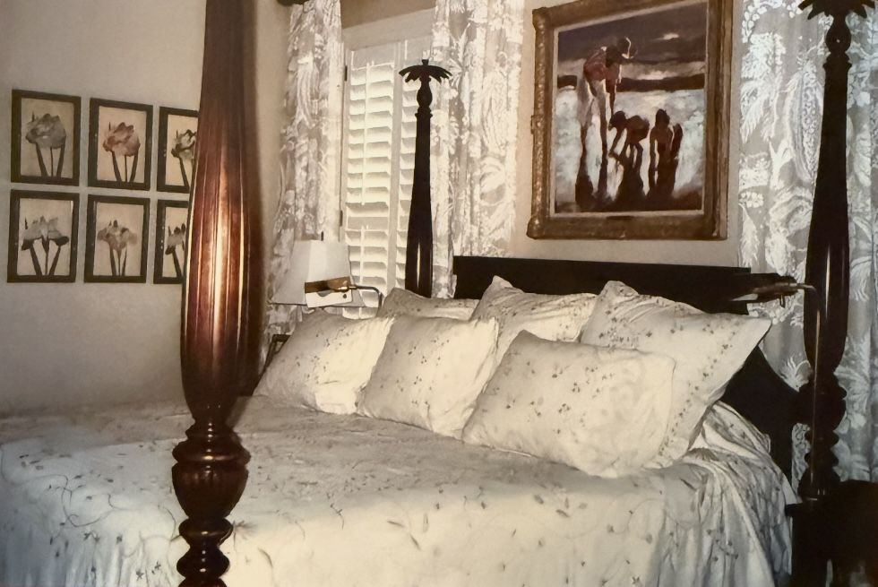 Gorgeous Mike Bell King Maple Post Bed Frame