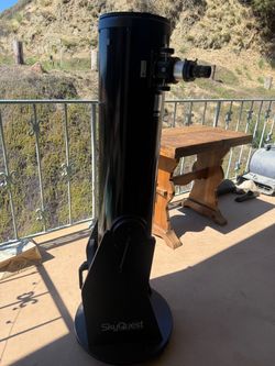 Skyquest XT8 telescope
