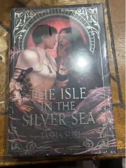 The Isle in the Silver Sea Illumicrate Exclusive