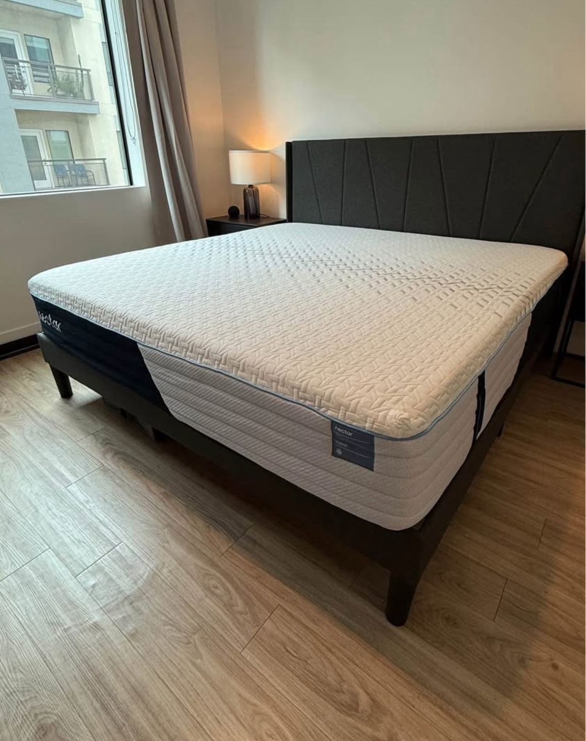 King bed - Nectar Mattress, bed frame, night stands, lamps