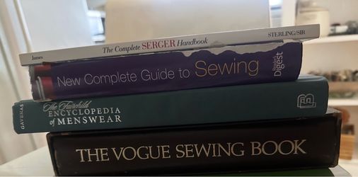 Fashion / Sewing / Patternmaking Books