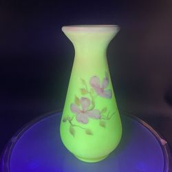Vintage Fenton Glass Satin Uranium Burmese Dogwood Hand Painted Vase 7.5” VG