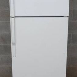 GE 28" Top-Freezer Refrigerator (18.2 Cu. Ft) - White - GTS18FBSARWW