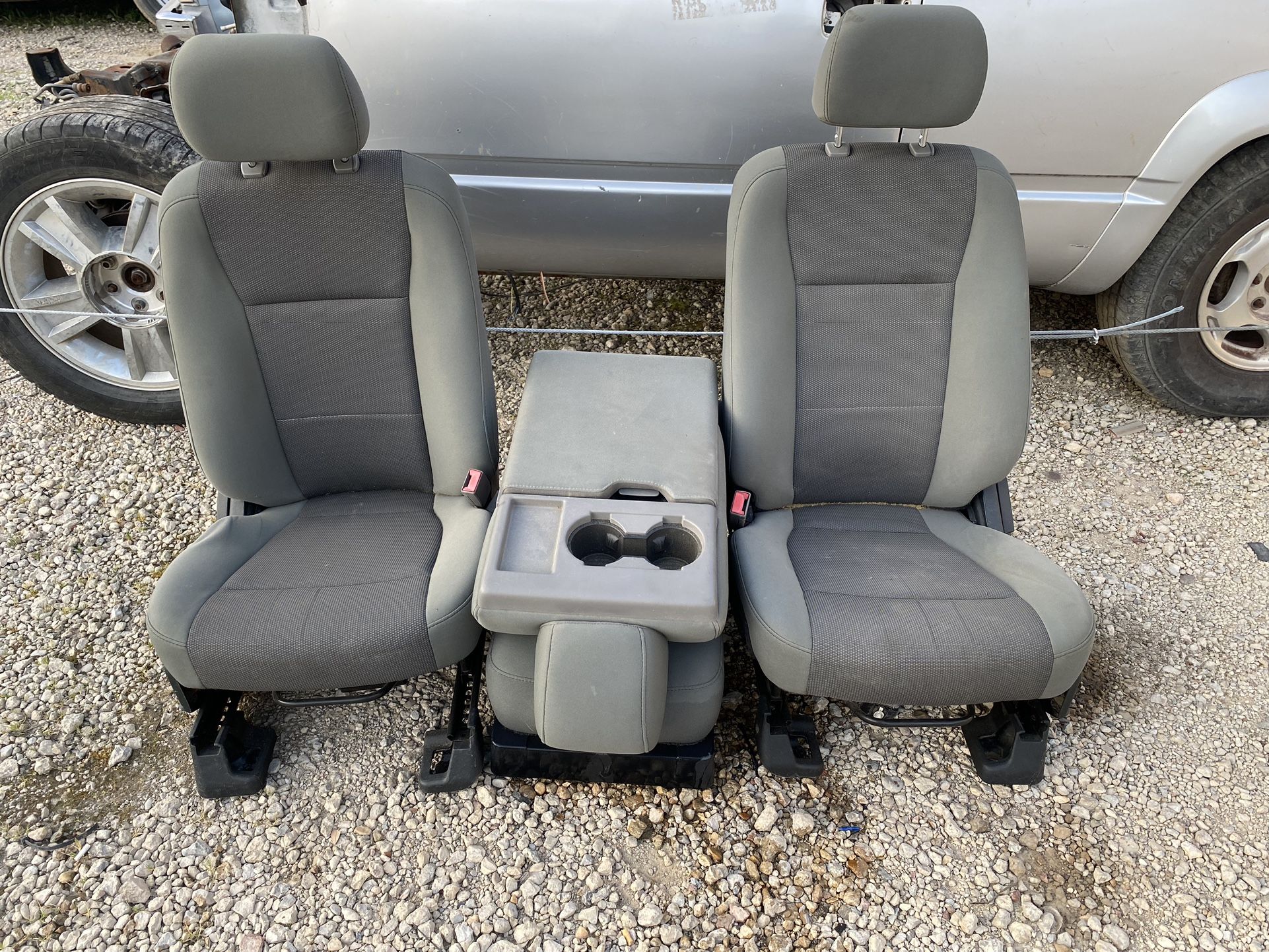 ford f350 seat