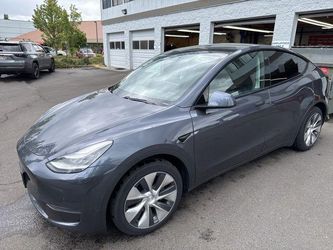 2020 Tesla Model Y