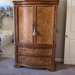 Armoire