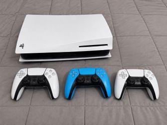 Sony 3TB PS5 Blu-Ray Edition Console God of War Ragnarök Bundle - White