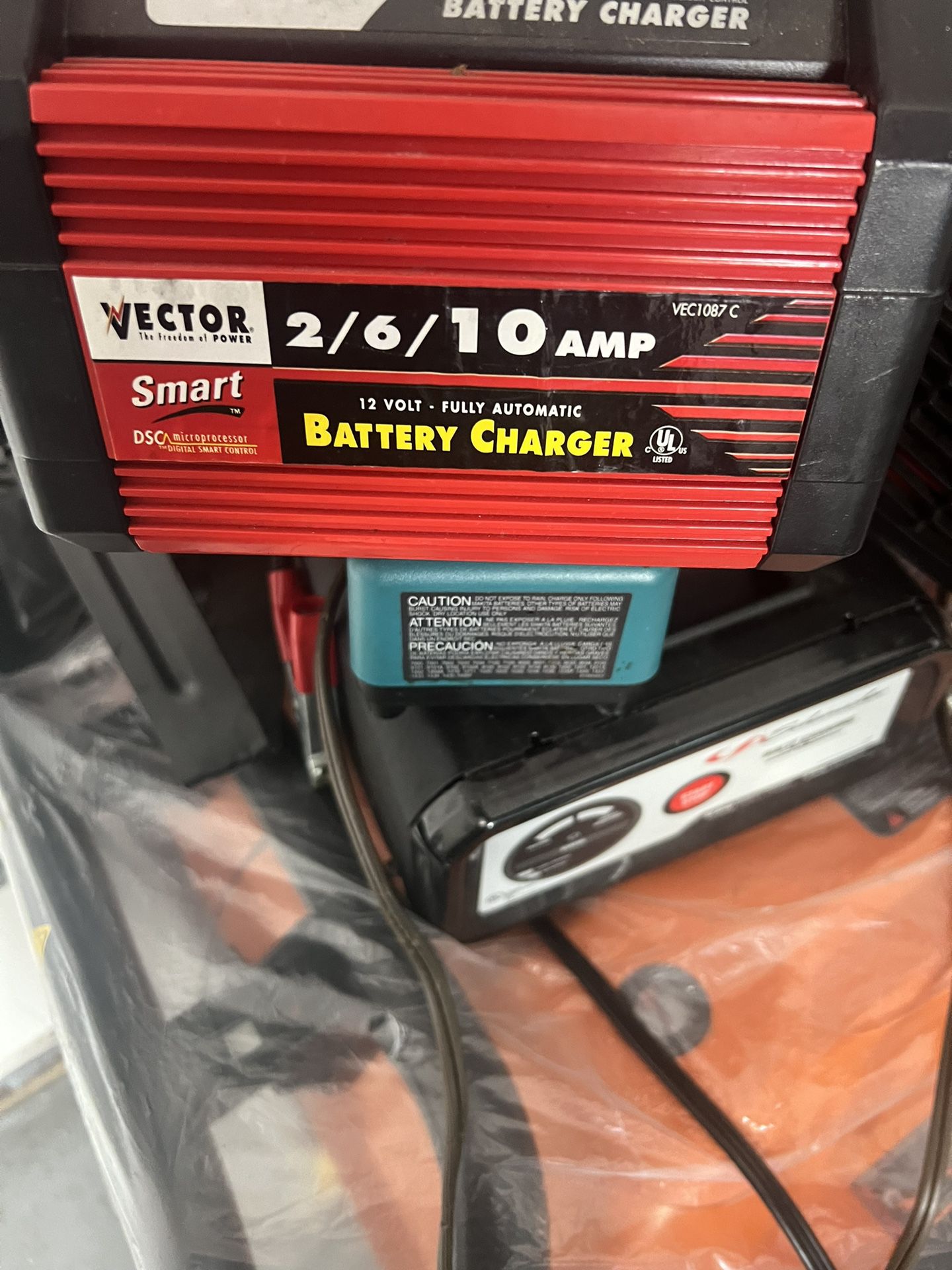 Vector Battery Charger 