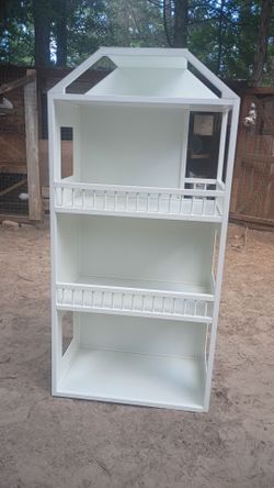 Beautiful doll house-Hermosa casa  para muñecas