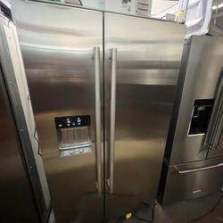 Jenn Air 42” Built In Refrigerator 2024