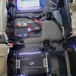 CAR AUDIO INSTALLATIONS 