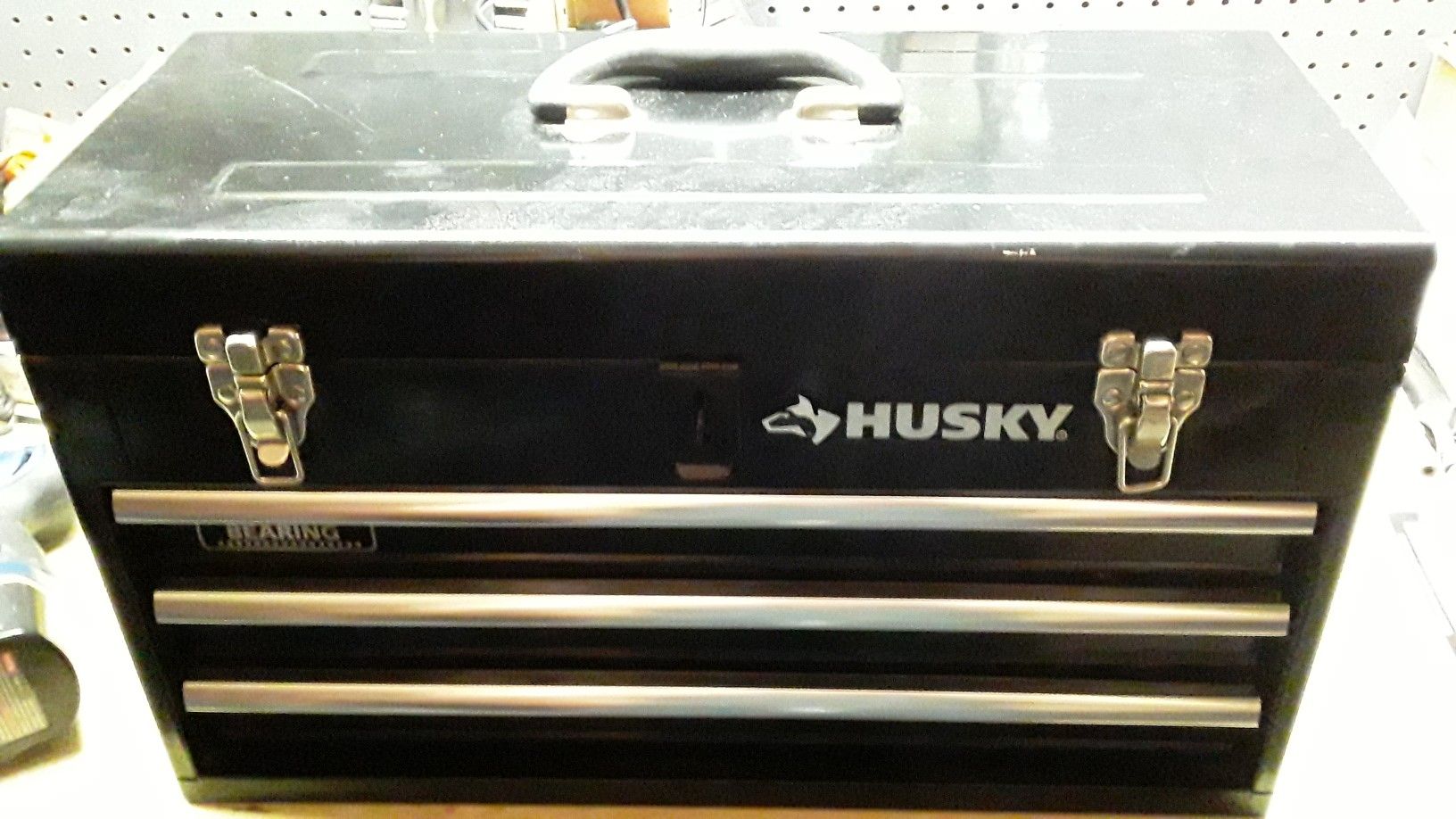 Husky toolbox w/ tools