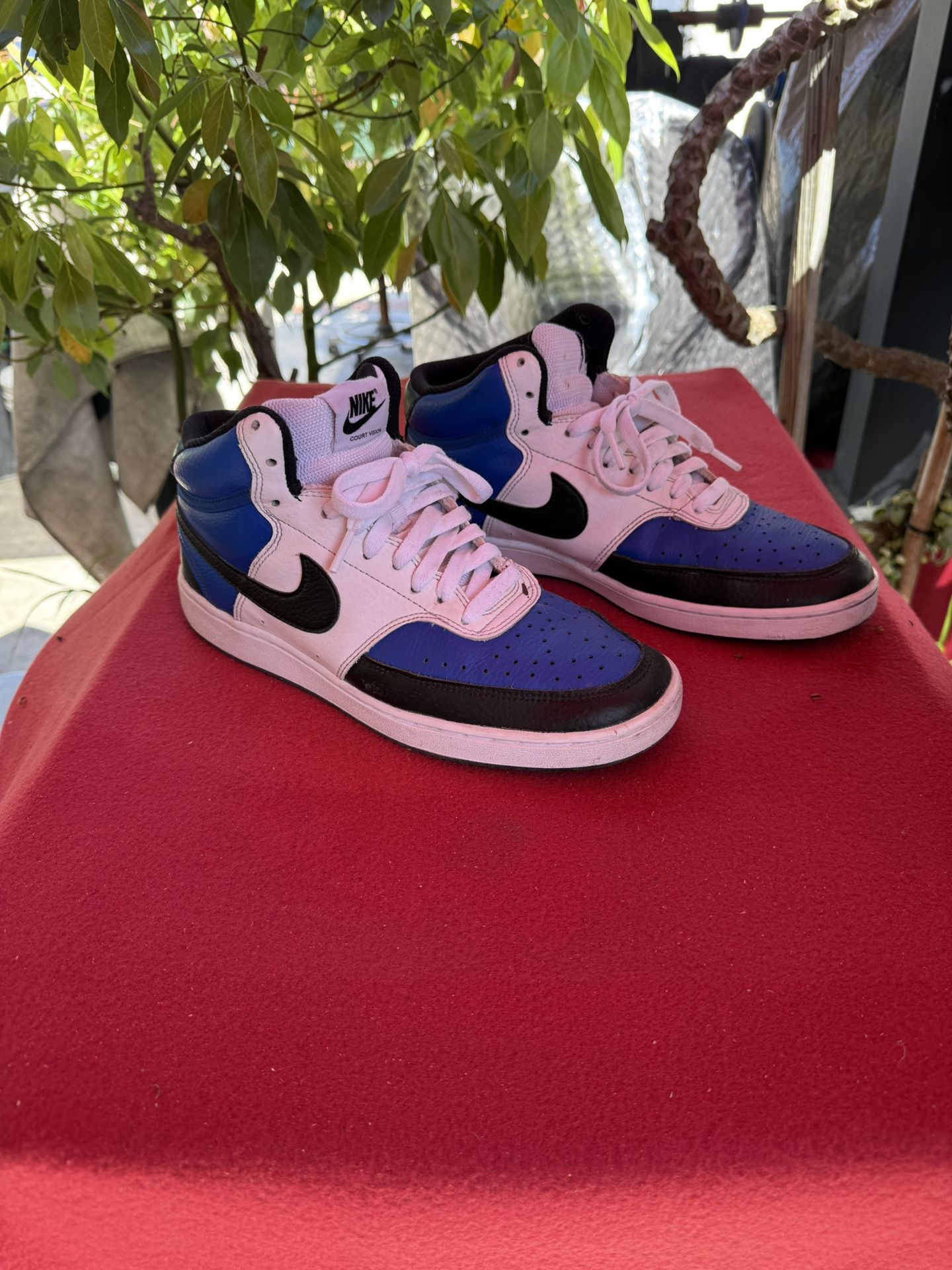 Nike Men 8.5 US model DM1186-400