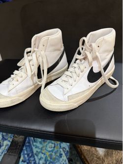 Nike Blazer Mid