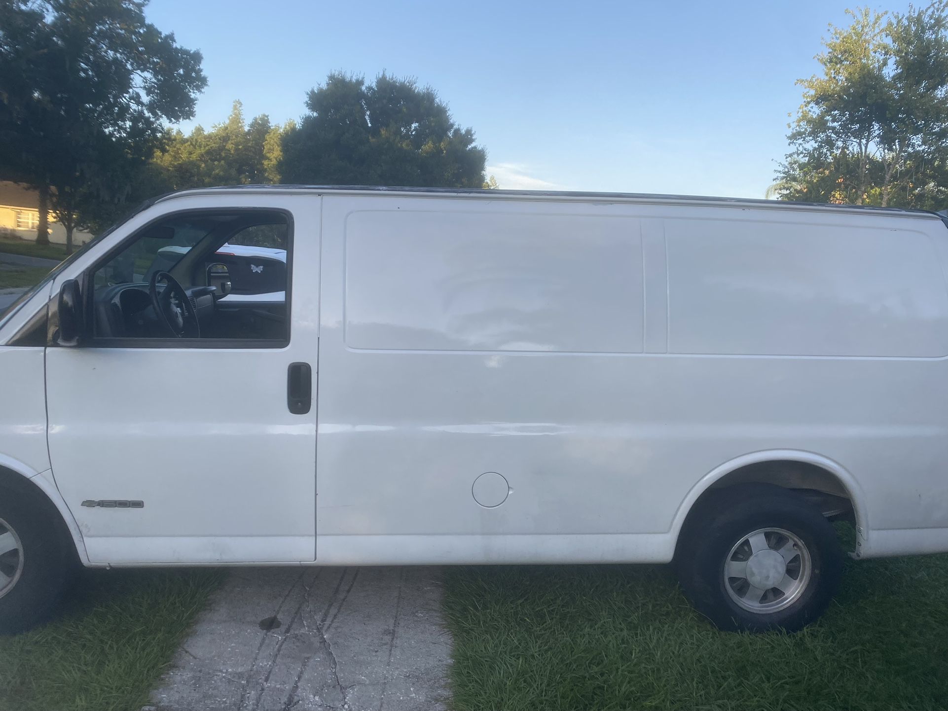 Chevy Express 1500