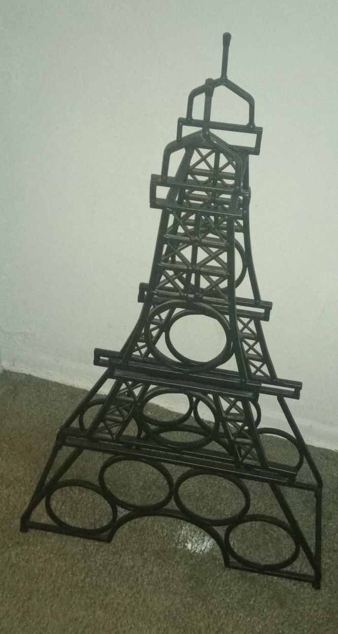 Wrought Iron Eiffel Tower Rack