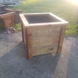 Large Pots Planter  55.00 Up