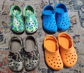Kids crocs J1