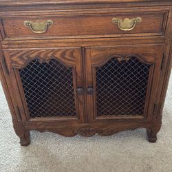 End Table / Nightstand