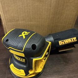 Dewalt 20v Brushless Sander New