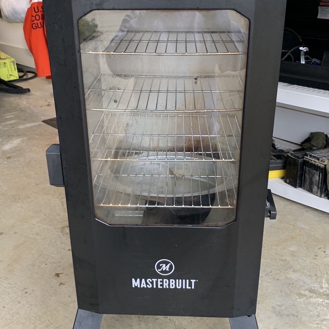 Masterbuilt Smoker