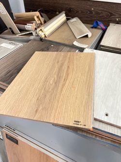 Pisos de vinyl desde $1.35sqft