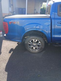 Lund Roll Up Cover For 2019 To 2023 Ford Rangers