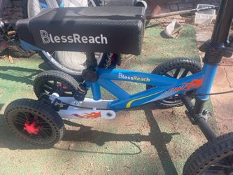 Hot wheels knee scooter