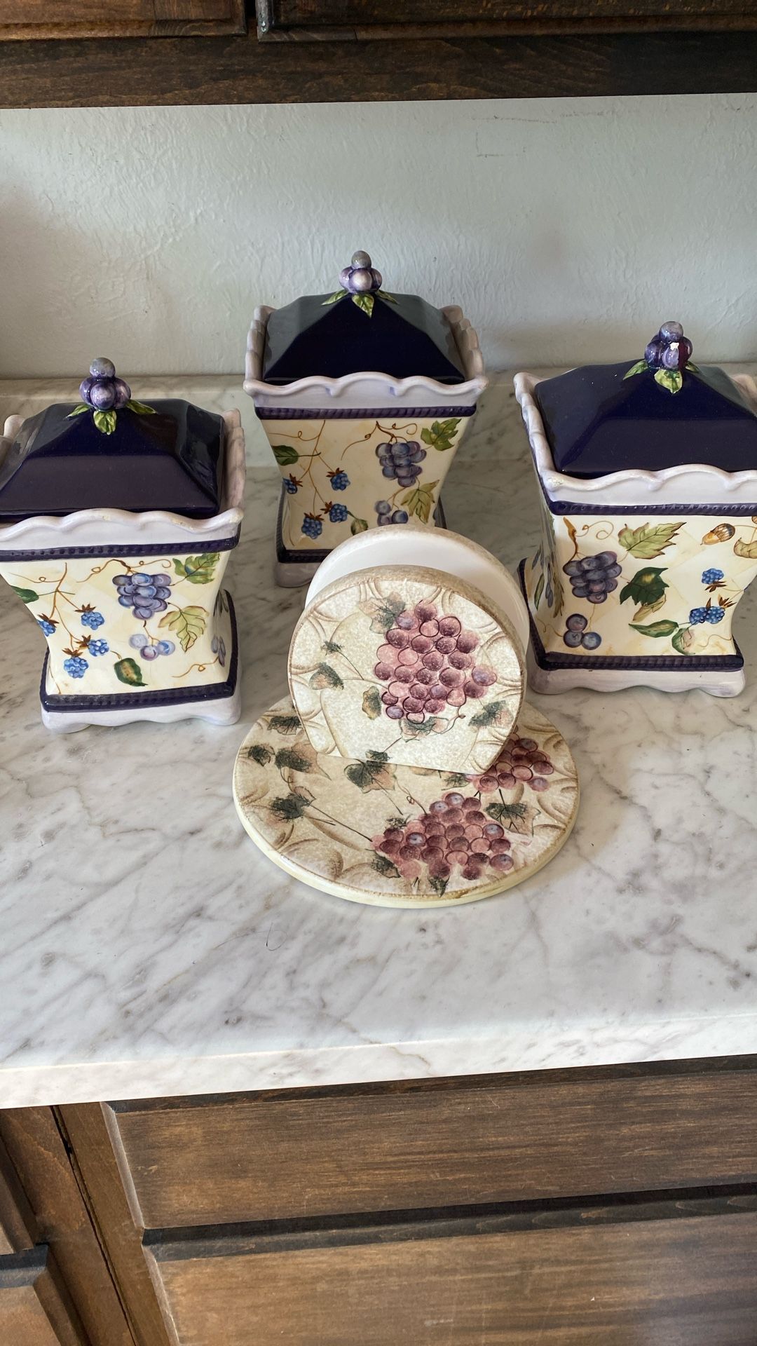 Beautiful Canister Set With Napkin Holder 