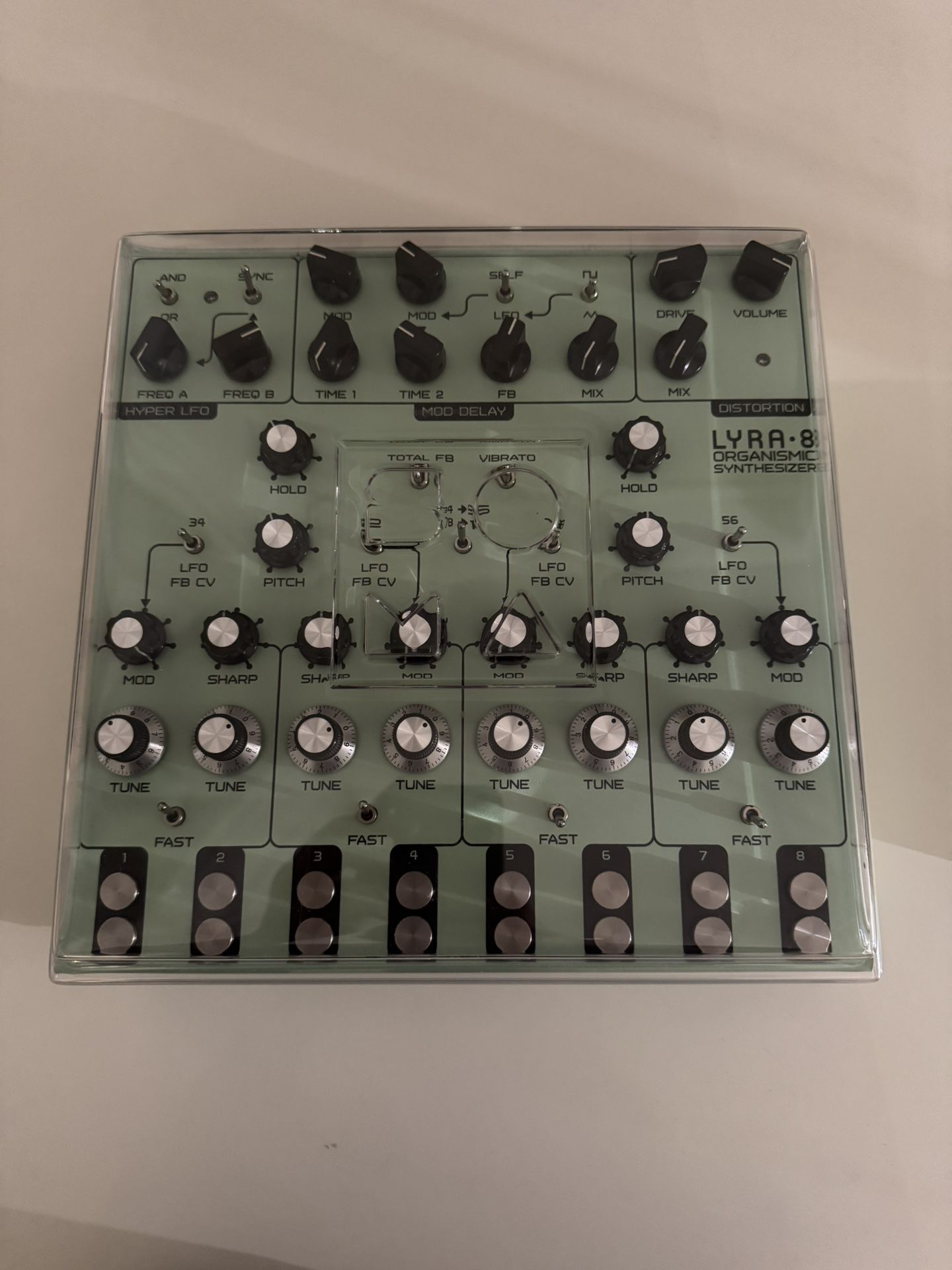 Soma Lyra 8 with dust cover