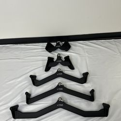 Lat Pull Down 5-Grip Bar Combo (New in Box)