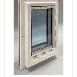 Ideal pet product pet door Medium up to 35 pounds plastic