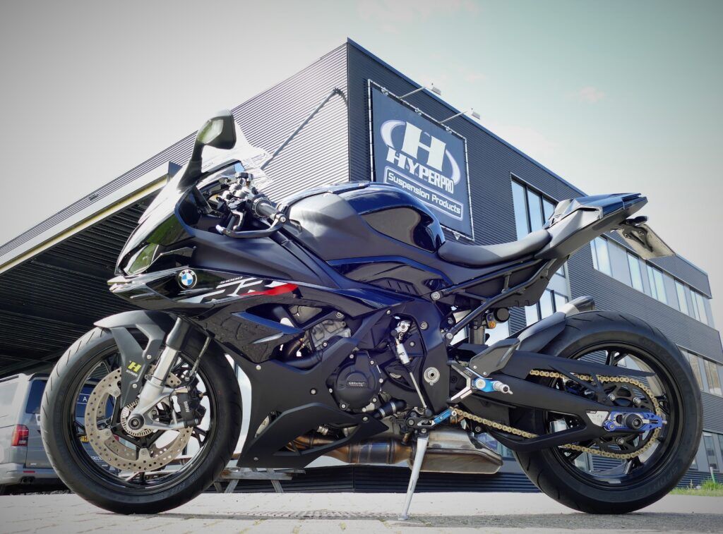 2022 BMW M 1000 RR