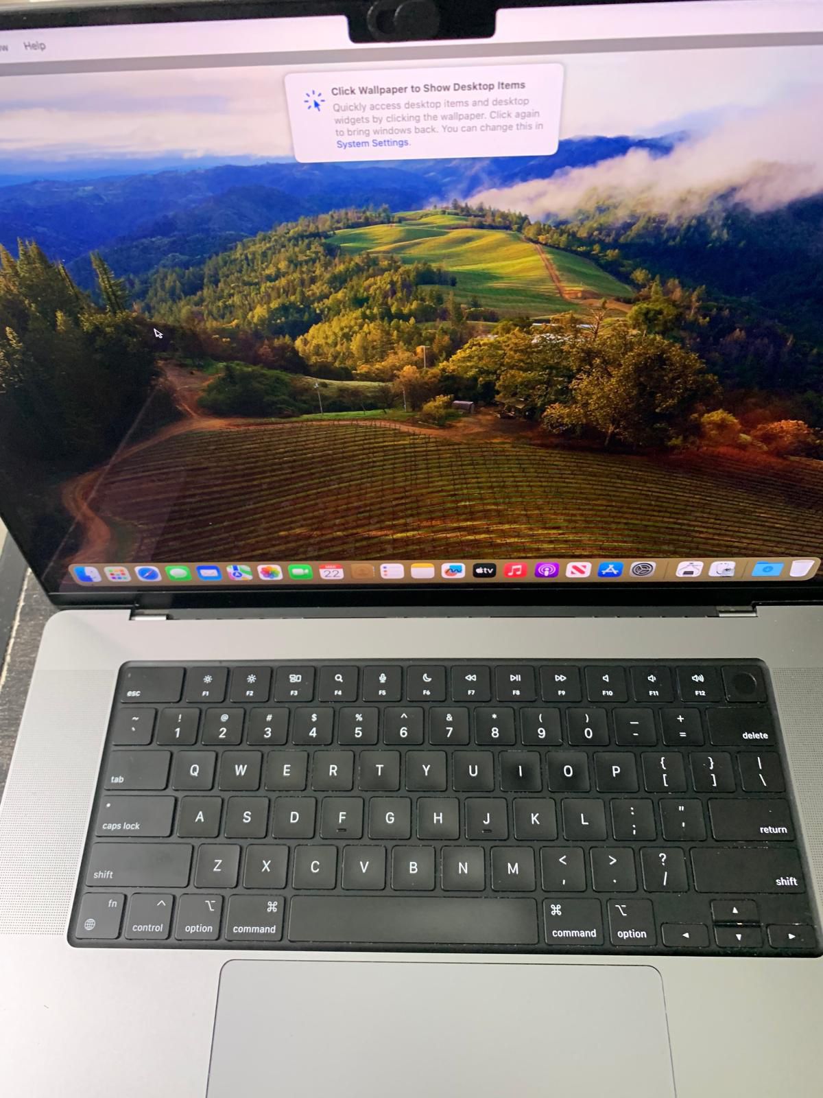 Apple MacBook Pro 2021 16" Laptop 512 M1  32GB RAM Space Gray Mint 