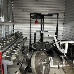 Gym Equipment, Body master & Parabody Serious Steel Bench