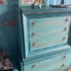Pretty Vintage Dresser In Teal