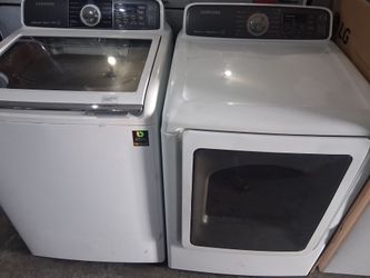 Set of Samsung top load washer extra large capacity fully functional