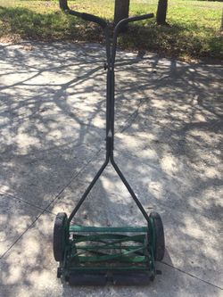 Scotts Elite lawn mower