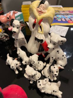 101 Dalmatians Disney set