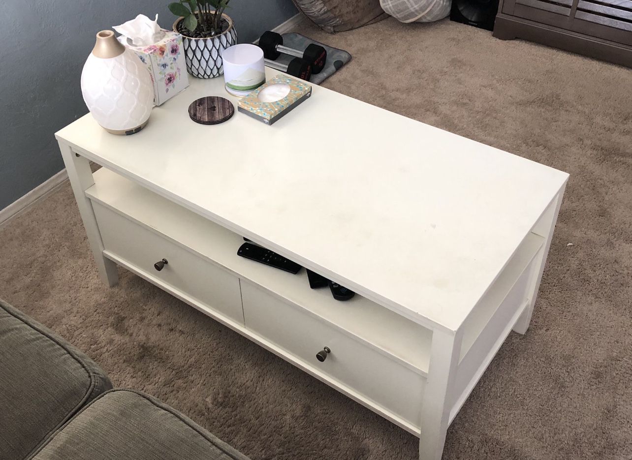 Beautiful Coffee Table * If The Post Is Up, It’s Available *