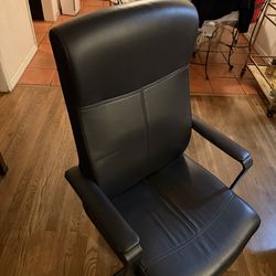 Computer chair