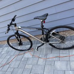 Mens Hybrid Bike Trek 8.3 DS for Sale in Washougal WA OfferUp
