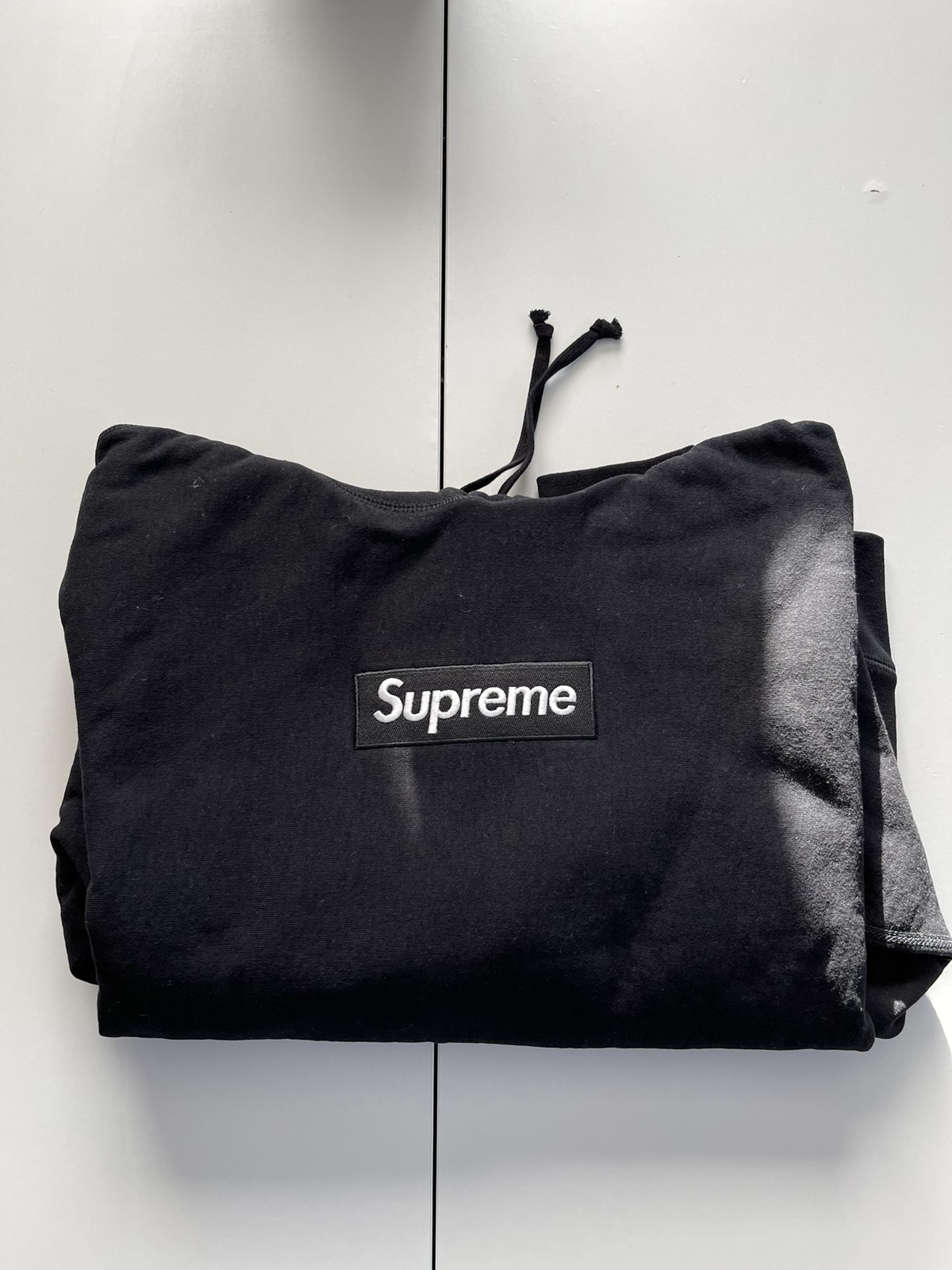 Supreme Box Logo Hoodie FW21 (Medium) $320