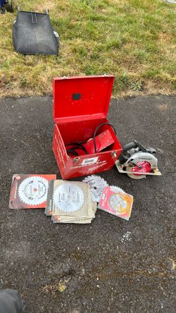 Sawcat Circular Saw w/blades