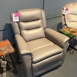 Recliner Chair 