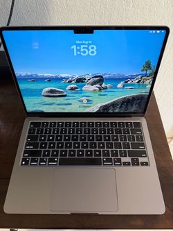 2022 MacBook Air M2