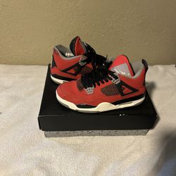 air jordan 4 retro toro bravo