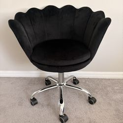Black Desk Chair 