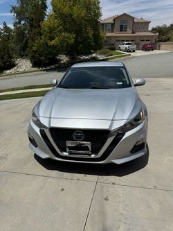 2020 Nissan Altima