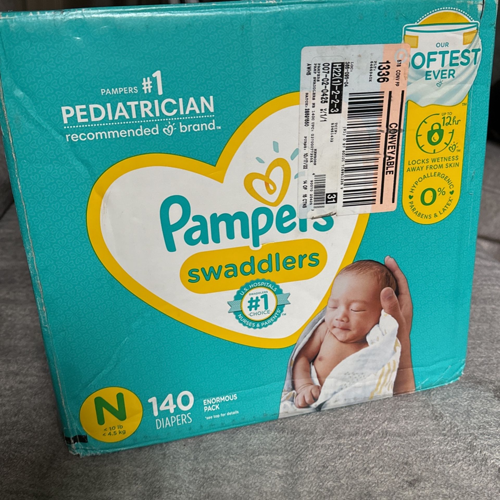 Newborn Pampers 